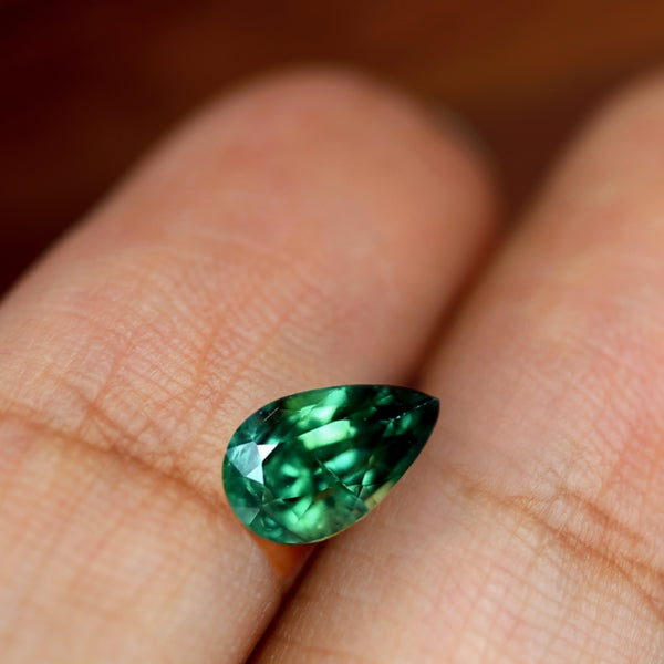 2.71ct Certified Natural Green Sapphire