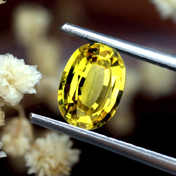 0.87ct Certified Natural Lime Yellow Sapphire