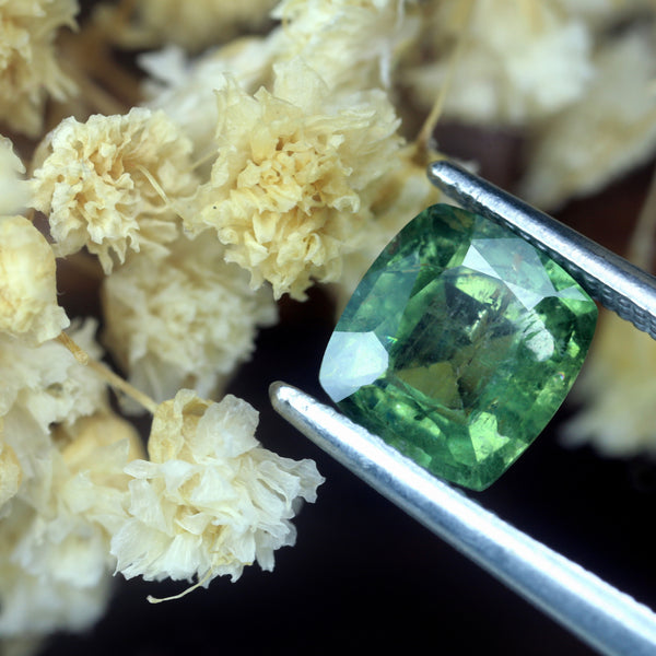 1.35ct Certified Natural Green Sapphire