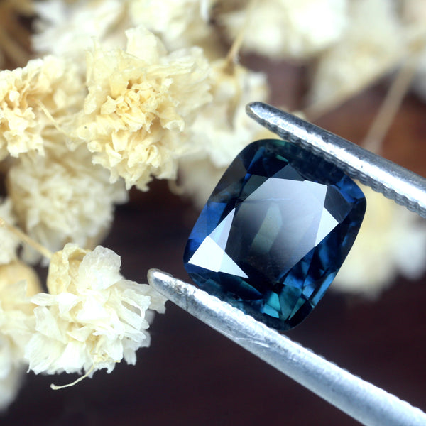 1.12ct Certified Natural Teal Sapphire