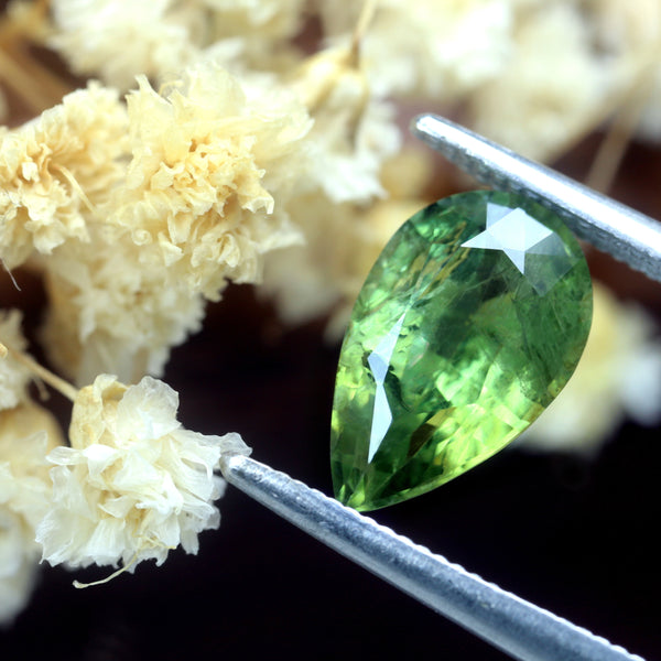 1.66ct Certified Natural Green Sapphire