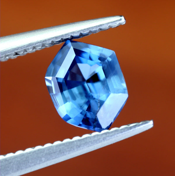 0.67ct Certified Natural Blue Sapphire