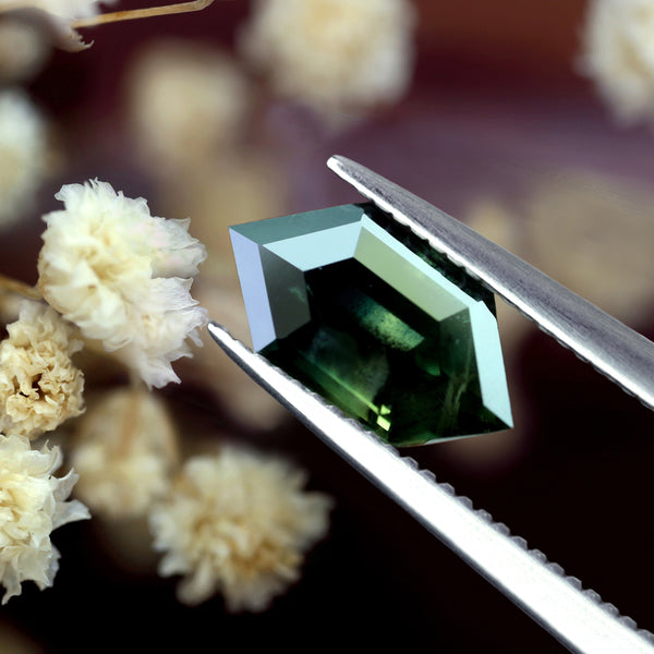 1.45ct Certified Natural Green Sapphire
