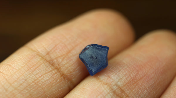 バレエ type L / lace flower sapphire blue Pear-Shaped Blue Lab-Created Sapphire & White Lab-Created