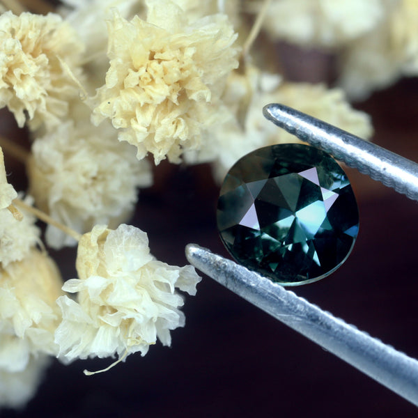 0.63ct Certified Natural Teal Sapphire