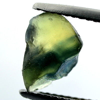 Certified Natural Unheated 2.35ct BiColor Facet Quality Rough Sapphire Madagascar vs Clarity Gemstone - sapphirebazaar - 1
