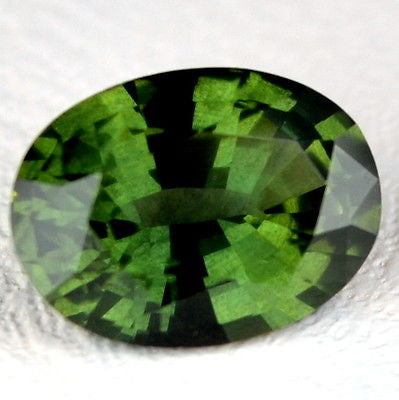 0.93ct Certified Natural Green Sapphire - sapphirebazaar - 1