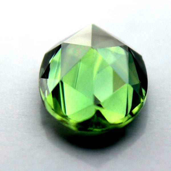 0.65ct Certified Natural Green Sapphire - sapphirebazaar - 1