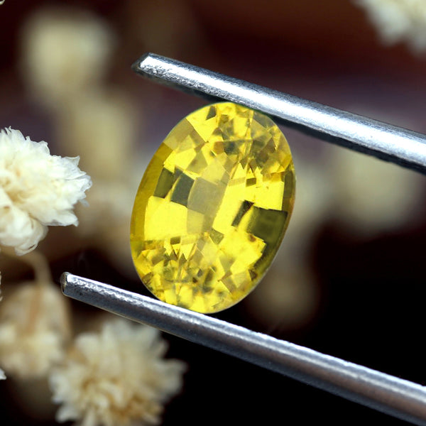 0.82ct Certified Natural Yellow Sapphire
