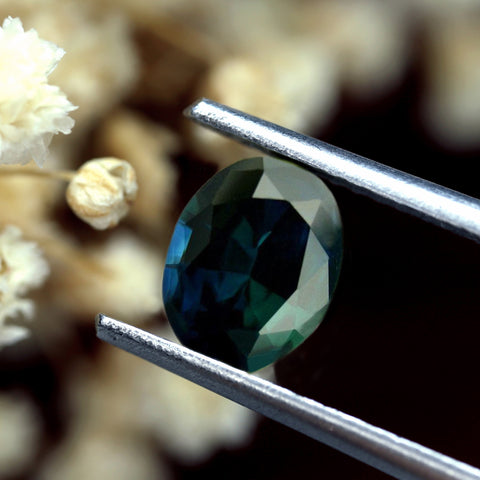 1.05ct Certified Natural Teal Sapphire
