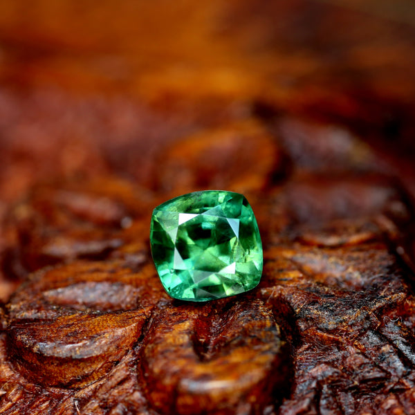 0.82ct Certified Natural Green Sapphire