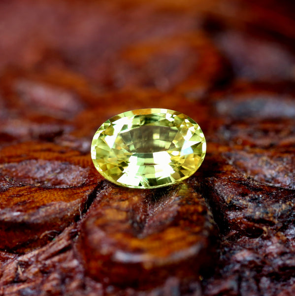 0.48ct Certified Natural Yellow Sapphire