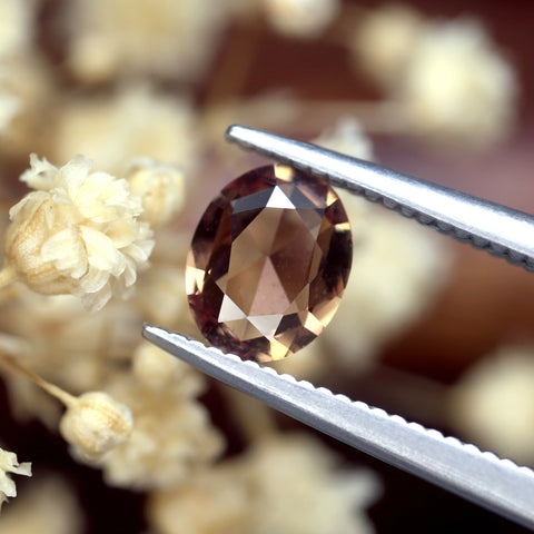 0.67ct Certified Natural Champagne Sapphire