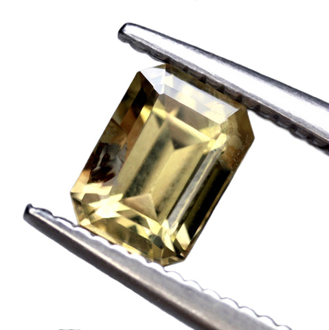 0.78ct Certified Natural Yellow Sapphire