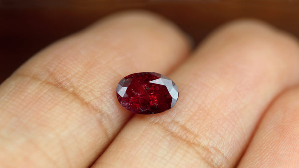 0.87ct Certified Natural Red Color Ruby – sapphirebazaar