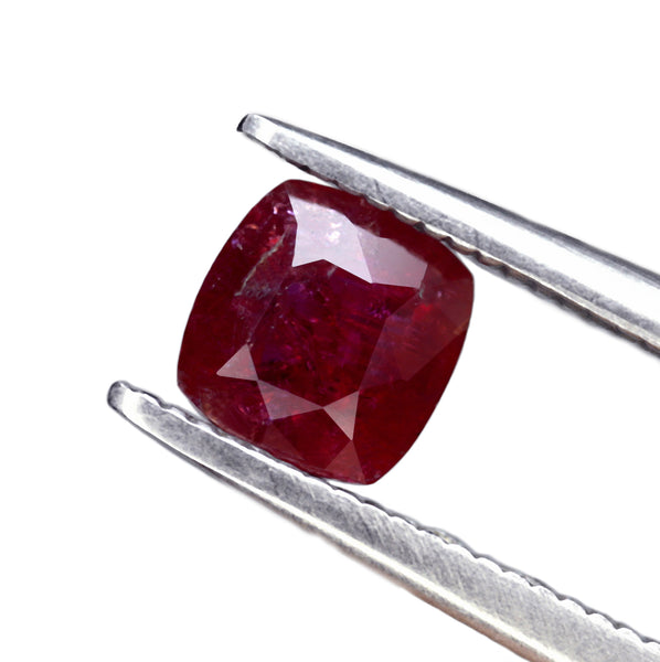 0.81ct Certified Natural Red Color Ruby – sapphirebazaar