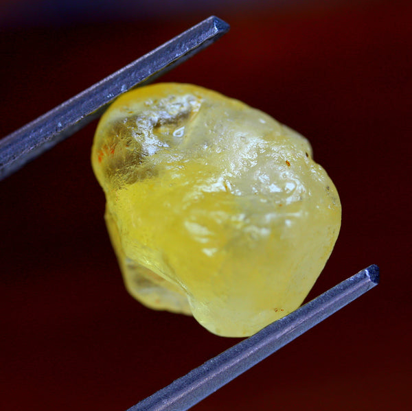 4.71cts Certified Natural Yellow Sapphire