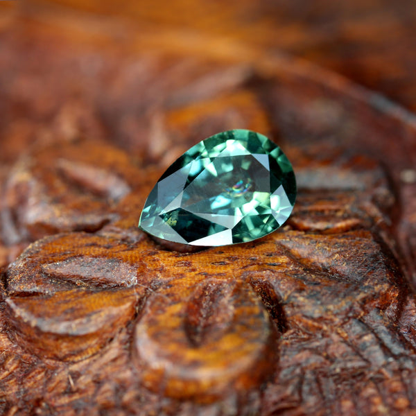 1.00ct Certified Natural Teal Sapphire