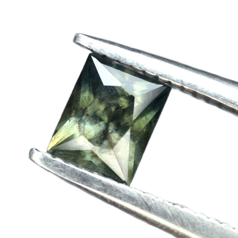 0.50ct Certified Natural Green Sapphire