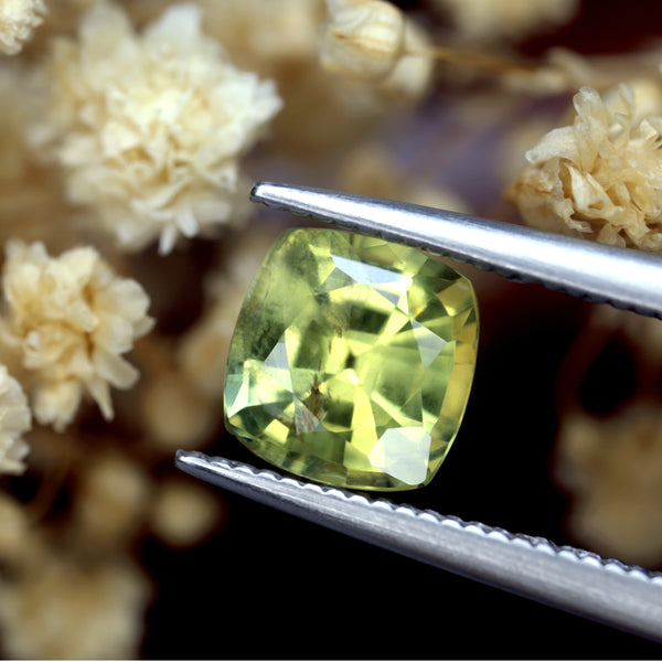 1.35 ct Certified Natural Lime Yellow Sapphire