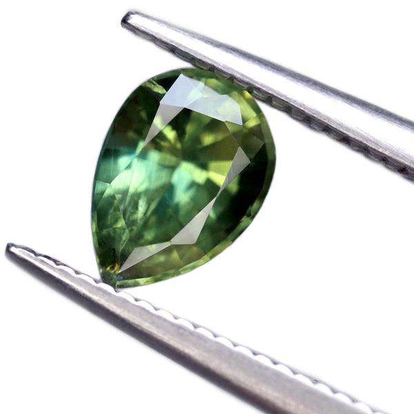 0.90 ct Certified Natural Green Sapphire